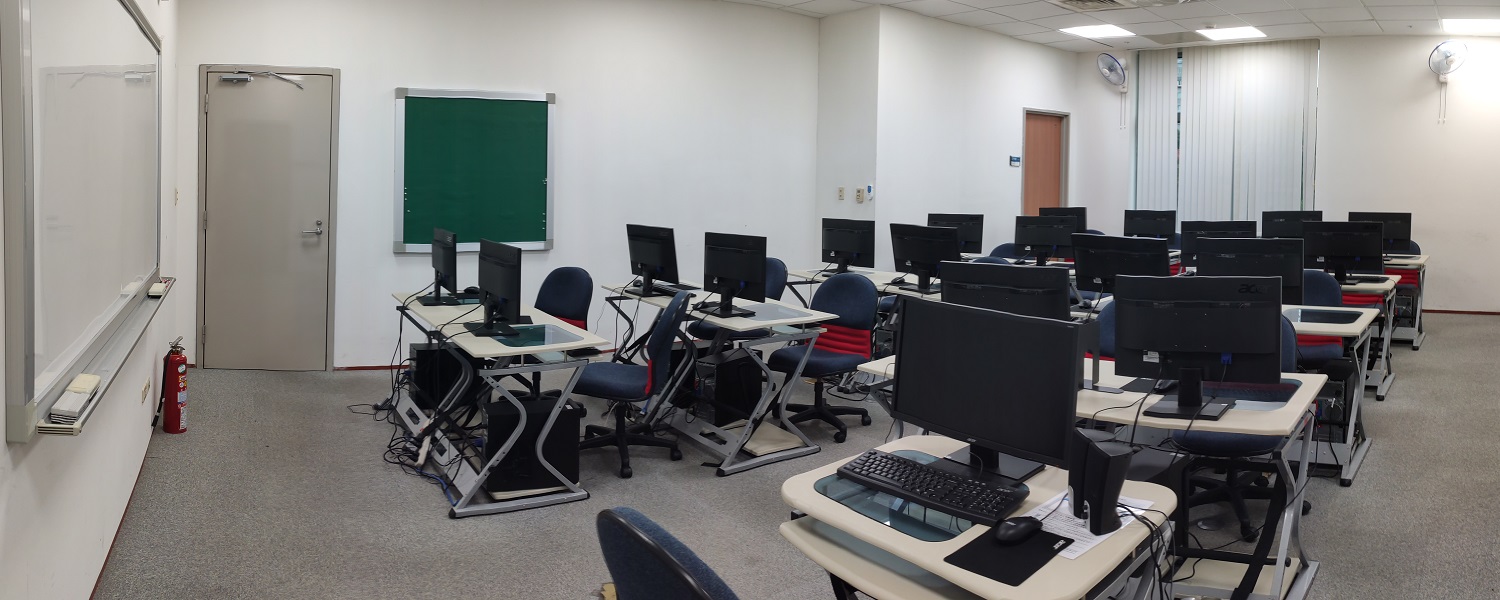 由2樓電腦教室廣播系統看向座位區